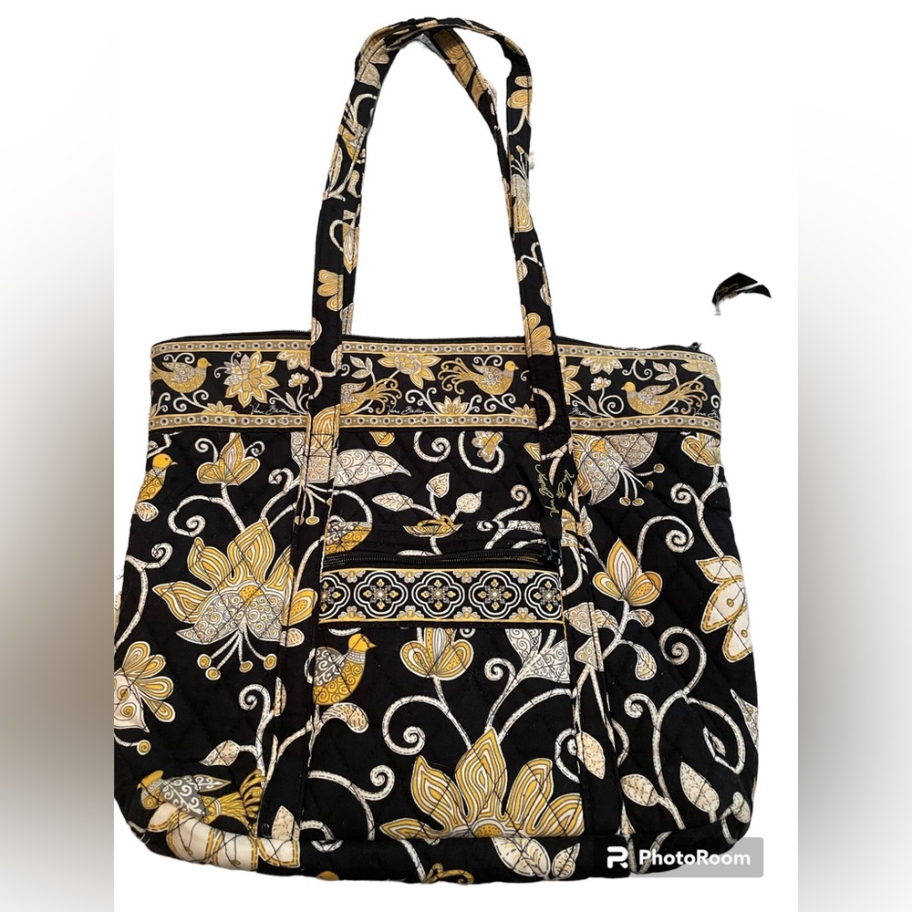 Vera Bradley Villager Tote in Twirly Bird